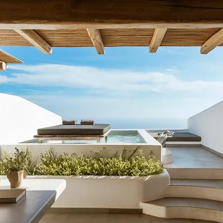 Nero Suites By Nomee Hospitality Group